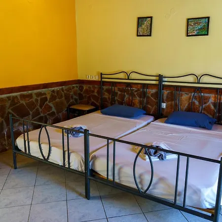 Vyzantio Aparthotel *