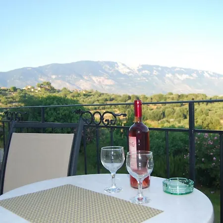 Vyzantio Aparthotel Spartia (Kefalonia)