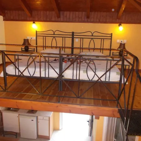 Vyzantio Aparthotel *